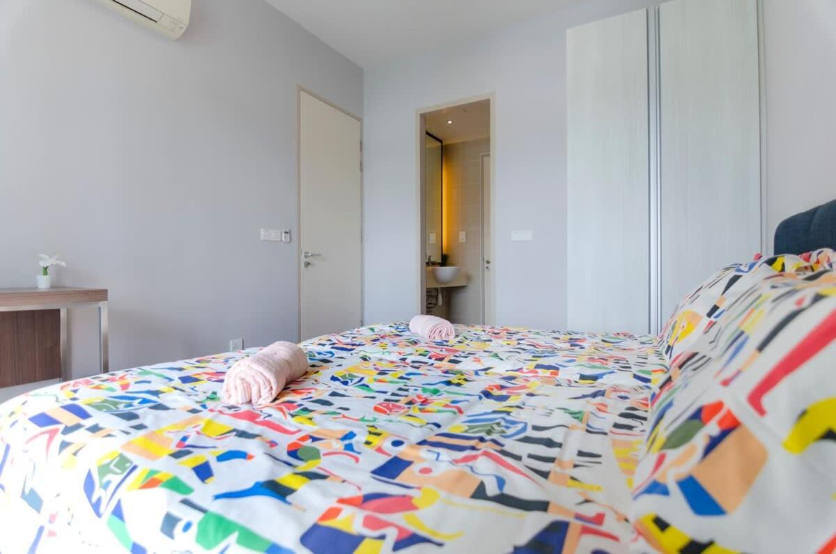 Lux 3Br Suite Puteri Harbour Near Legoland & Hello Kitty Nusajaya  Exterior photo