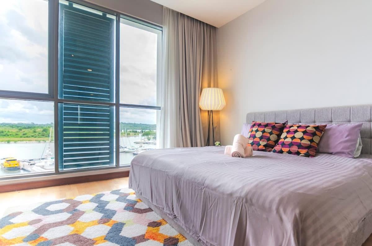 Lux 3Br Suite Puteri Harbour Near Legoland & Hello Kitty Nusajaya  Exterior photo